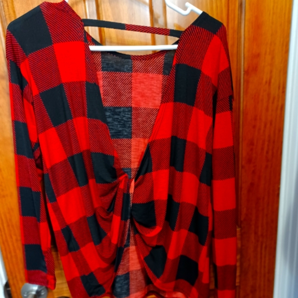 Buffalo plaid lightweight shirt